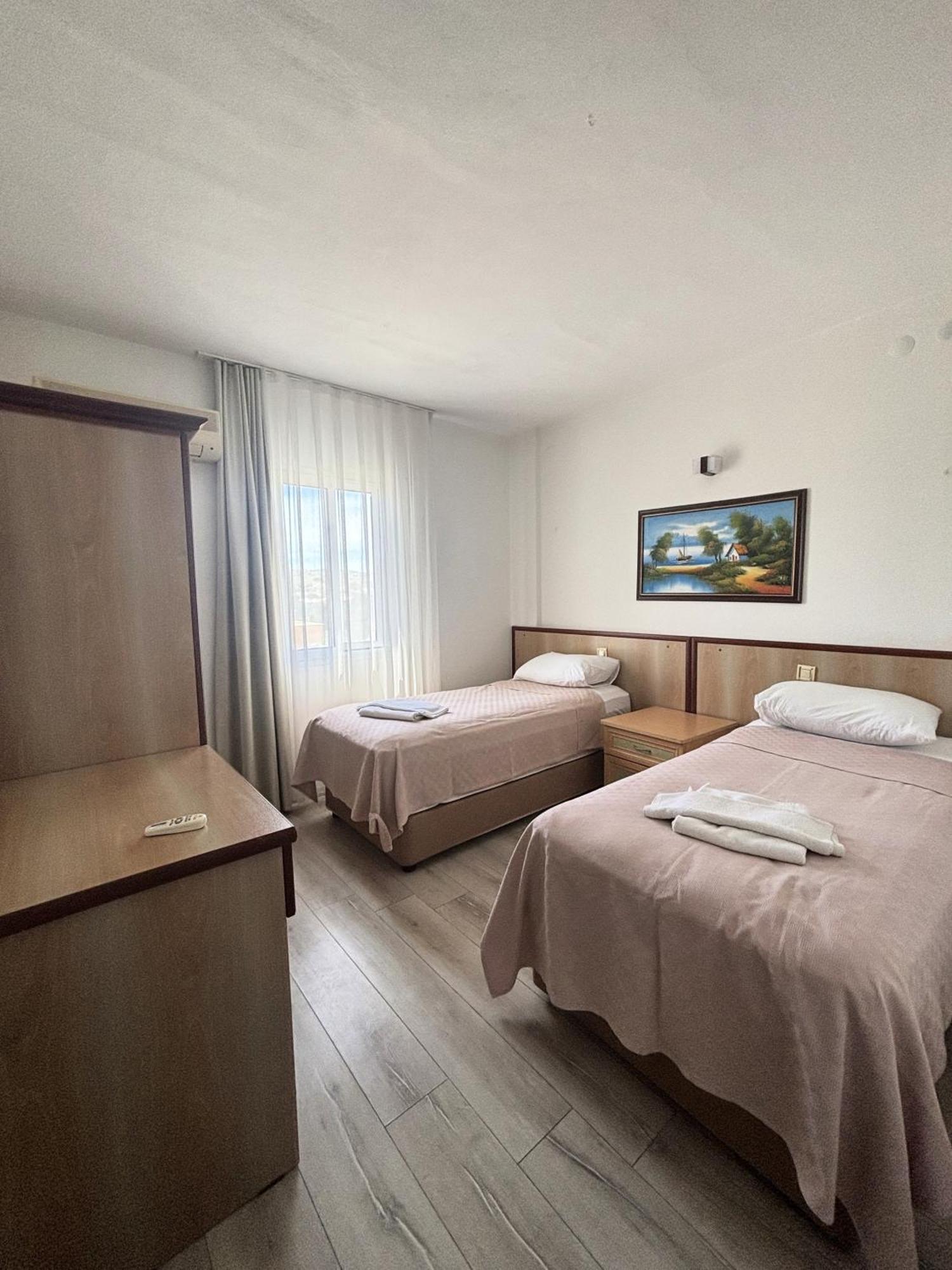 Fora Apart Otel Cesme Exterior photo